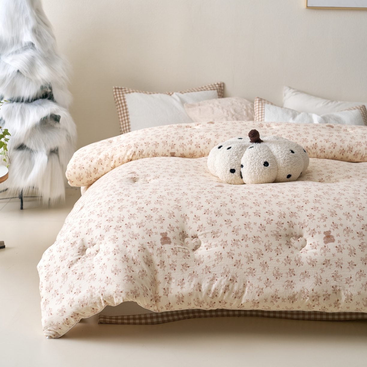 91家纺网 家纺一手货源 找家纺 久典家居 2025新款云糯棉印花大豆被被子被芯 小熊