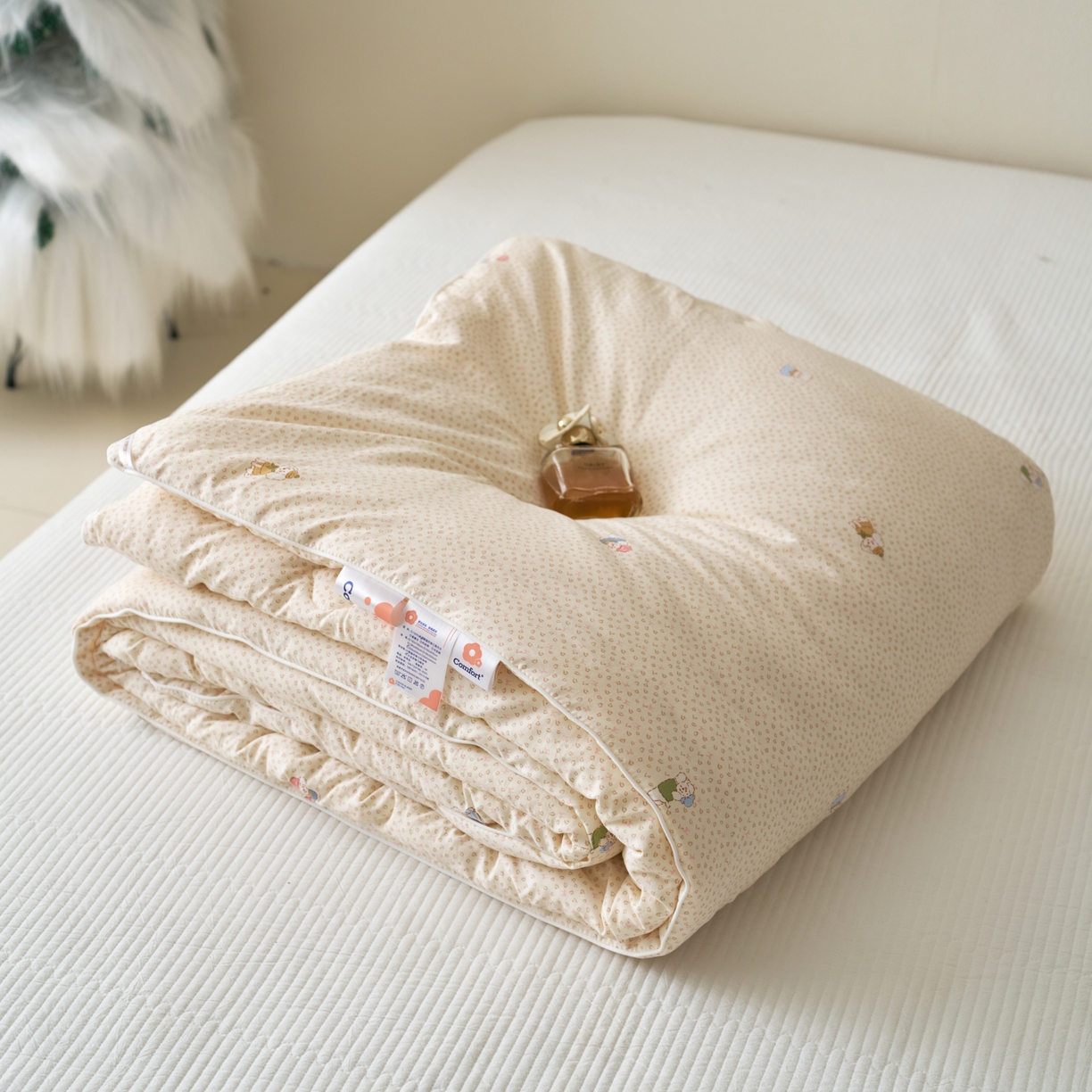 91家纺网 家纺一手货源 找家纺 久典家居 2025新款云糯棉印花大豆被被子被芯 淘气狗