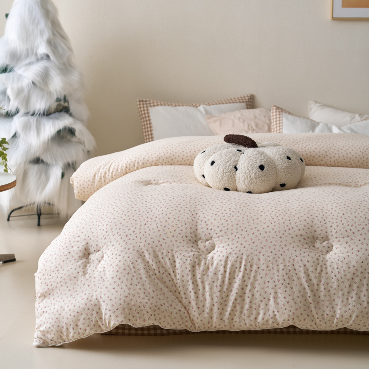 91家纺网 家纺一手货源 找家纺 久典家居 2025新款云糯棉印花大豆被被子被芯 花漾