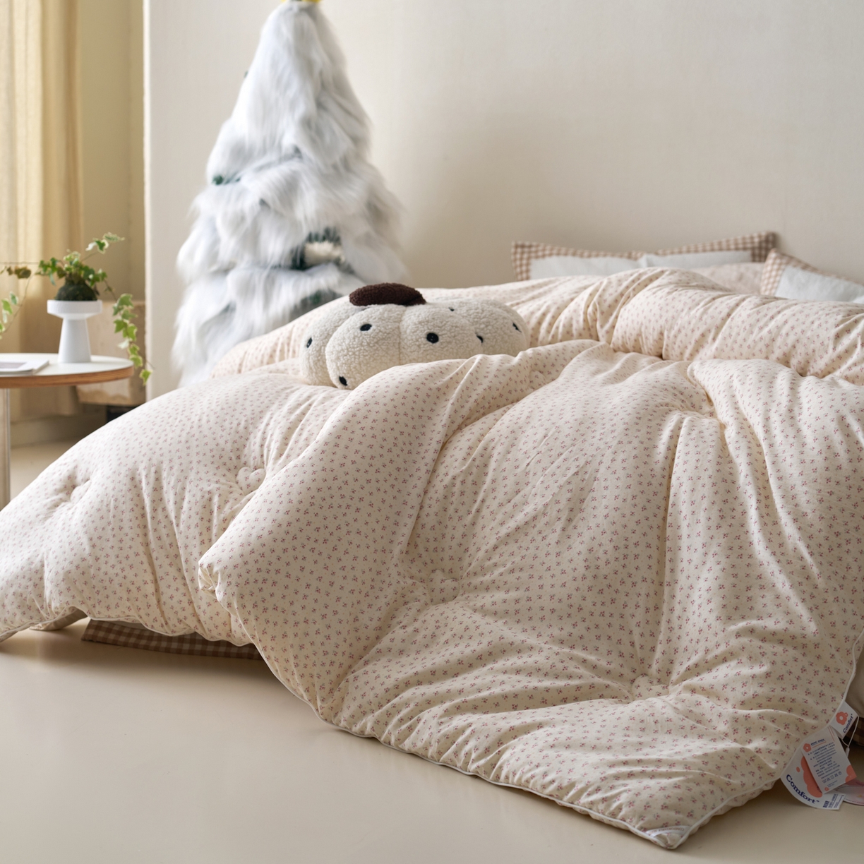 91家纺网 家纺一手货源 找家纺 久典家居 2025新款云糯棉印花大豆被被子被芯 花漾