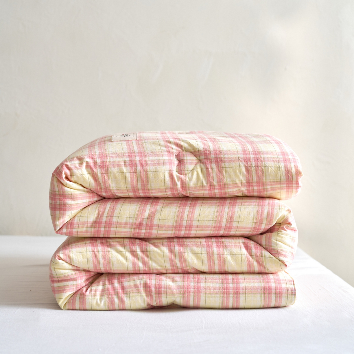 91家纺网 家纺一手货源 找家纺 久典家居 2025新款全棉色织水洗棉大豆被 被子被芯 芭蕾粉