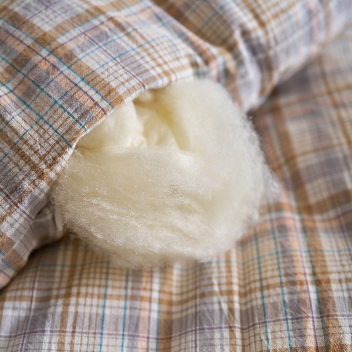 91家纺网 家纺一手货源 找家纺 久典家居 2025新款全棉色织水洗棉大豆被 被子被芯 乔安咖