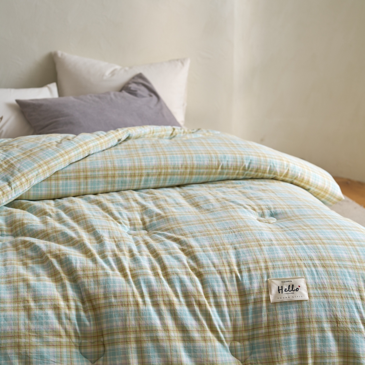 91家纺网 家纺一手货源 找家纺 久典家居 2025新款全棉色织水洗棉大豆被 被子被芯 多芙绿