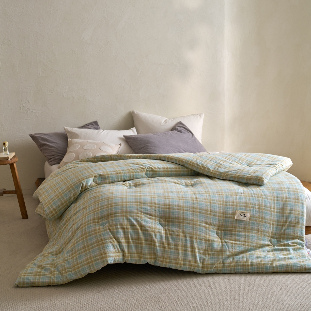 91家纺网 家纺一手货源 找家纺 久典家居 2025新款全棉色织水洗棉大豆被 被子被芯 多芙绿