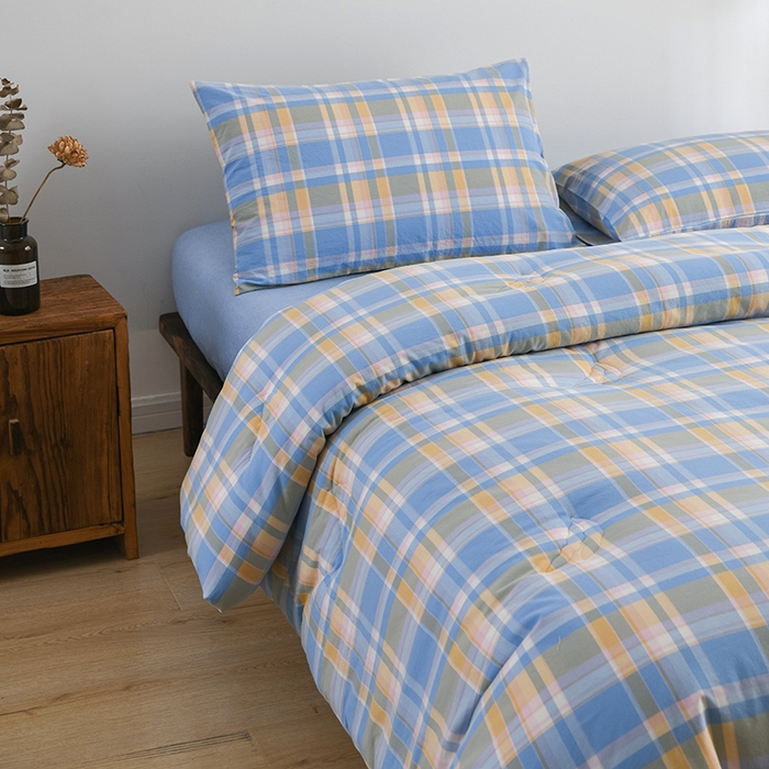 91家纺网 家纺一手货源 找家纺 久典家居 2025新款全棉色织水洗棉大豆被 被子被芯 昭华蓝