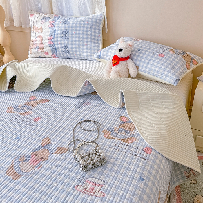 91家纺网 家纺一手货源 找家纺 妮可 2025新款热款花型印花全棉夹棉多功能床垫-床盖 莉雅兔