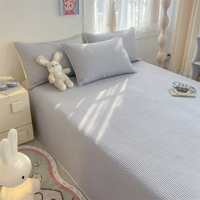 91家纺网 家纺一手货源 找家纺 妮可 2025新款热款花型印花全棉夹棉多功能床垫-床盖 绅士灰