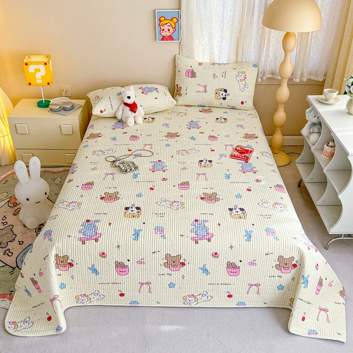 91家纺网 家纺一手货源 找家纺 妮可 2025新款热款花型印花全棉夹棉多功能床垫-床盖 爱乐之城