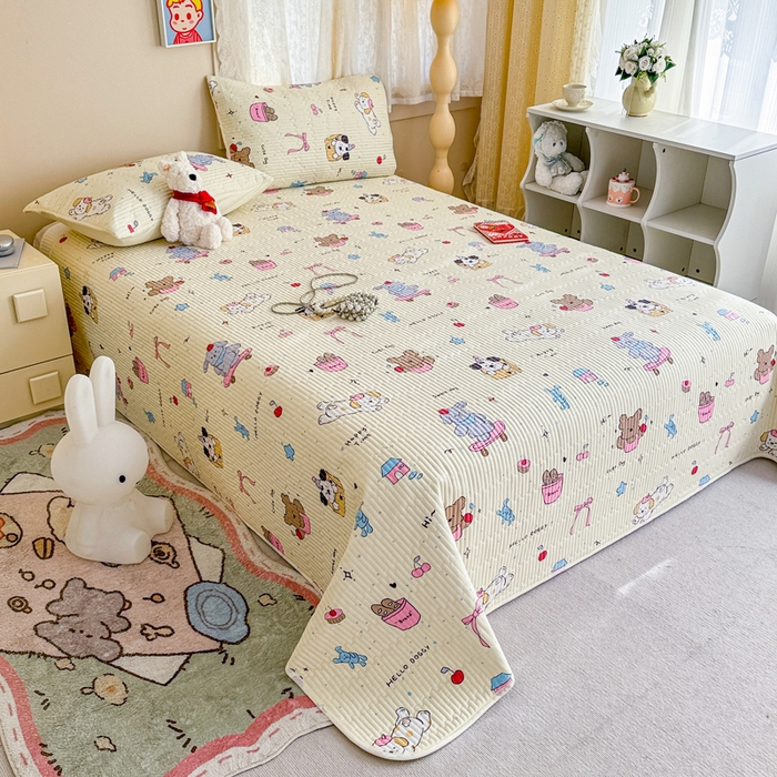 91家纺网 家纺一手货源 找家纺 妮可 2025新款热款花型印花全棉夹棉多功能床垫-床盖 爱乐之城