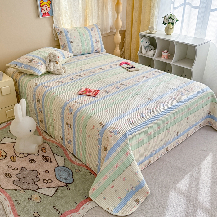 91家纺网 家纺一手货源 找家纺 妮可 2025新款热款花型印花全棉夹棉多功能床垫-床盖 爱丽丝