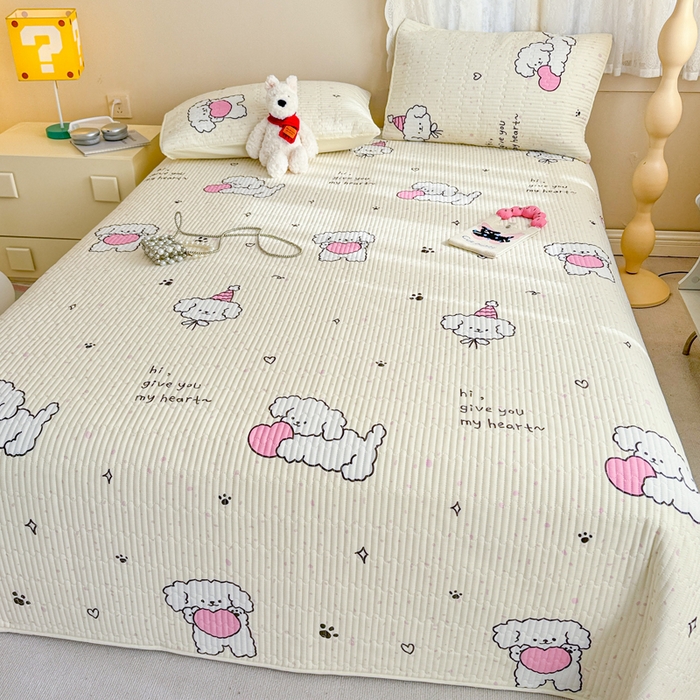 91家纺网 家纺一手货源 找家纺 妮可 2025新款热款花型印花全棉夹棉多功能床垫-床盖 爱心小狗