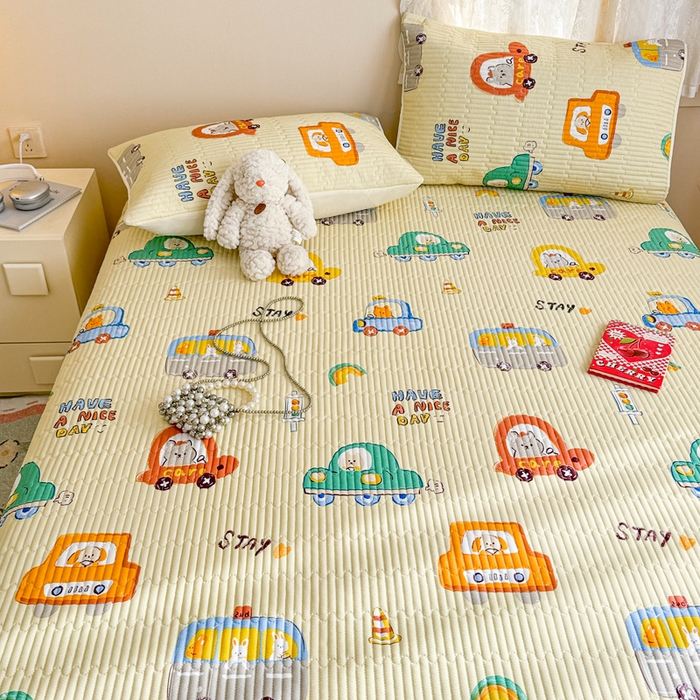 91家纺网 家纺一手货源 找家纺 妮可 2025新款热款花型印花全棉夹棉多功能床垫-床盖 嘟嘟派对