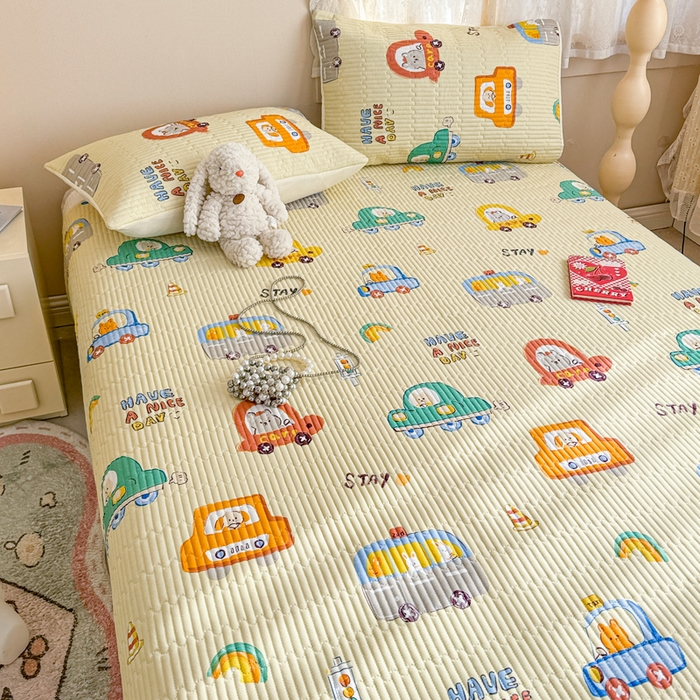 91家纺网 家纺一手货源 找家纺 妮可 2025新款热款花型印花全棉夹棉多功能床垫-床盖 嘟嘟派对