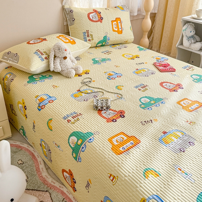 91家纺网 家纺一手货源 找家纺 妮可 2025新款热款花型印花全棉夹棉多功能床垫-床盖 嘟嘟派对