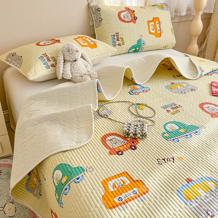 91家纺网 家纺一手货源 找家纺 妮可 2025新款热款花型印花全棉夹棉多功能床垫-床盖 嘟嘟派对