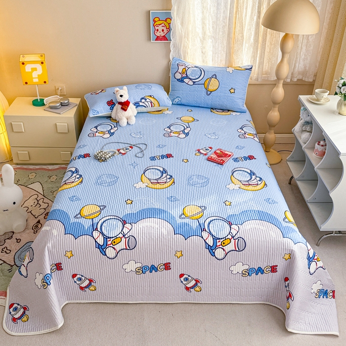 91家纺网 家纺一手货源 找家纺 妮可 2025新款热款花型印花全棉夹棉多功能床垫-床盖 快乐宇航员