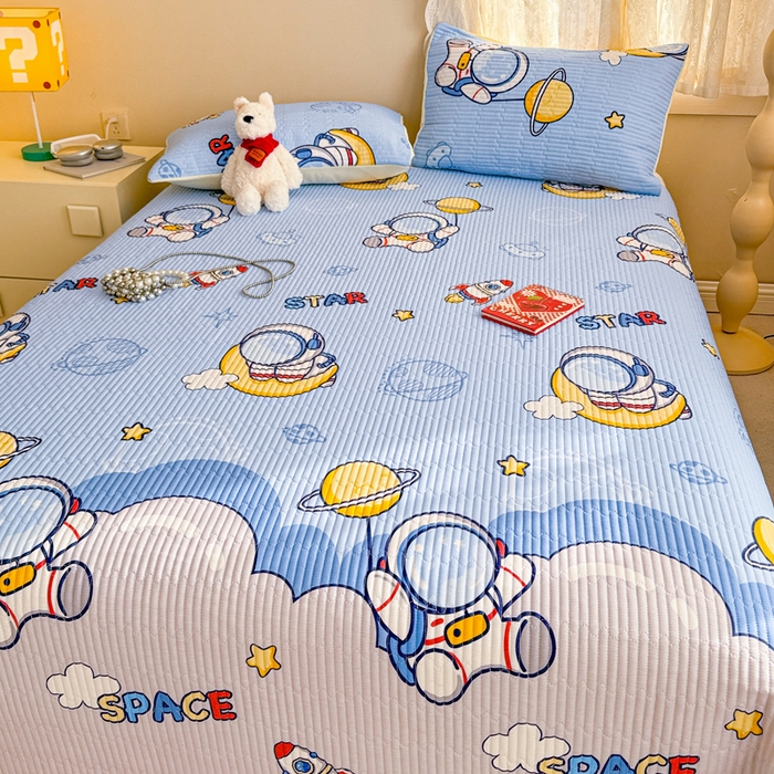 91家纺网 家纺一手货源 找家纺 妮可 2025新款热款花型印花全棉夹棉多功能床垫-床盖 快乐宇航员