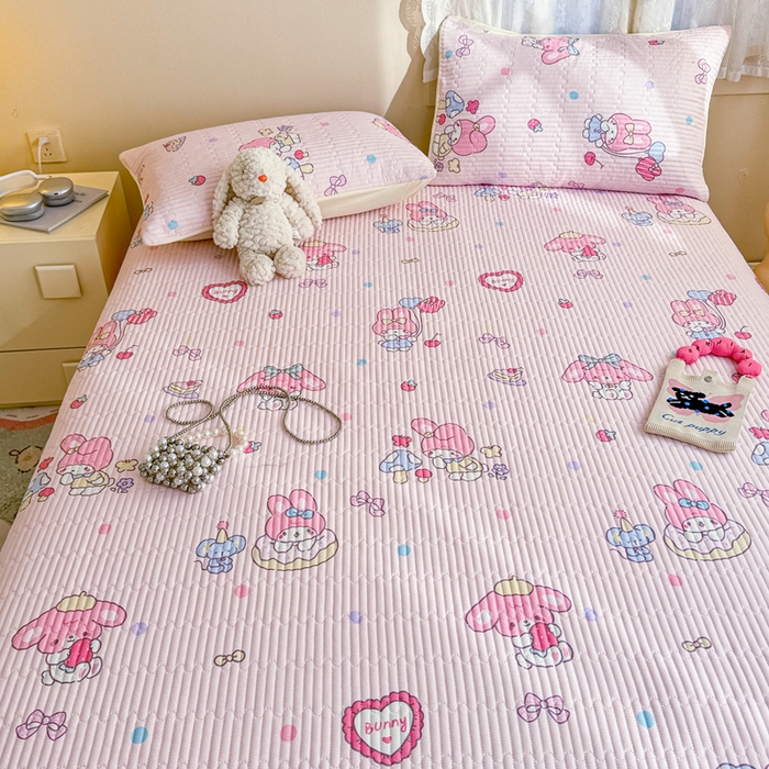 91家纺网 家纺一手货源 找家纺 妮可 2025新款热款花型印花全棉夹棉多功能床垫-床盖 棉花糖