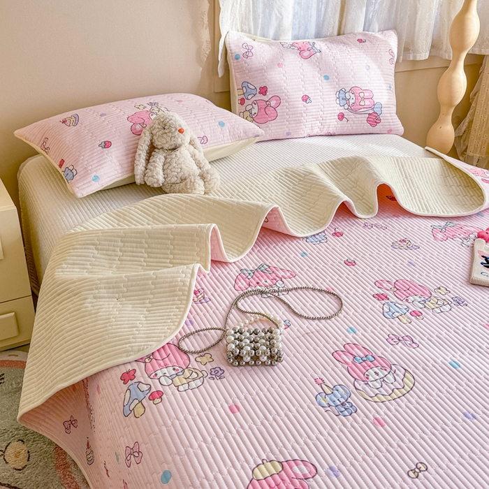 91家纺网 家纺一手货源 找家纺 妮可 2025新款热款花型印花全棉夹棉多功能床垫-床盖 棉花糖