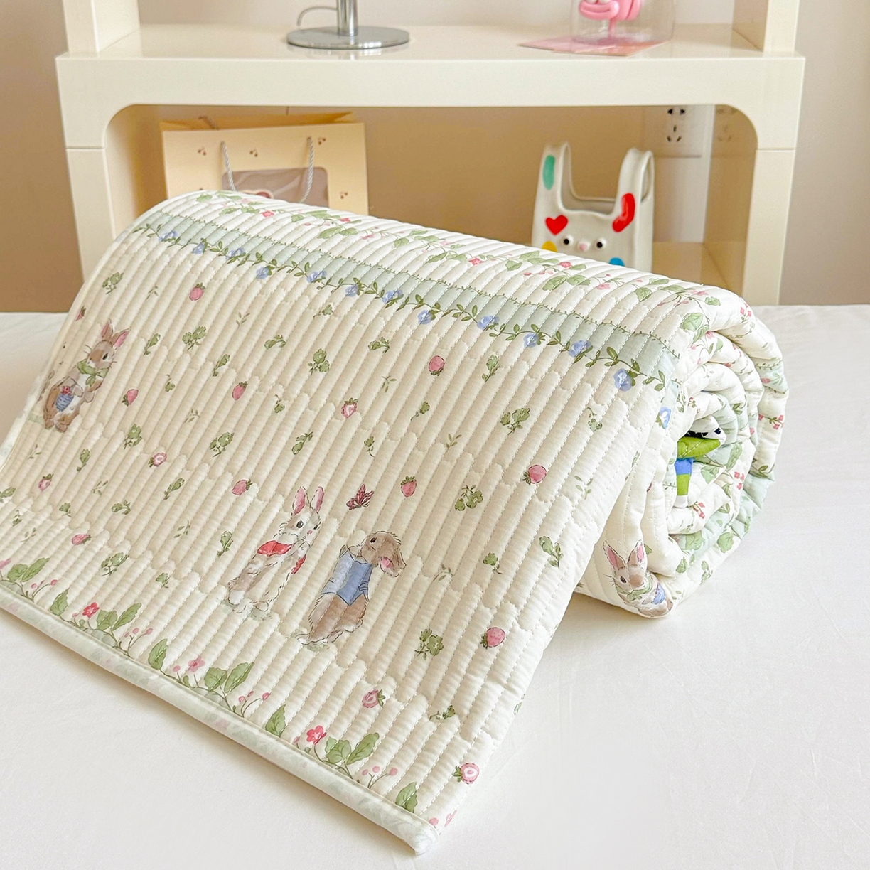 91家纺网 家纺一手货源 找家纺 （总）妮可 2025热款学生床全棉夹棉多功能床垫-床盖