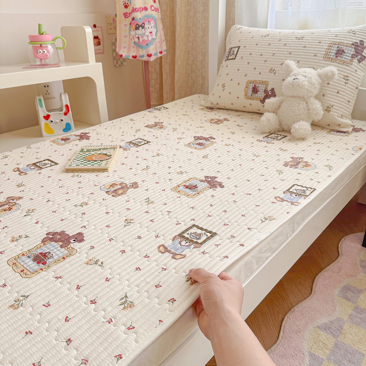 91家纺网 家纺一手货源 找家纺 （总）妮可 2025热款学生床全棉夹棉多功能床垫-床盖