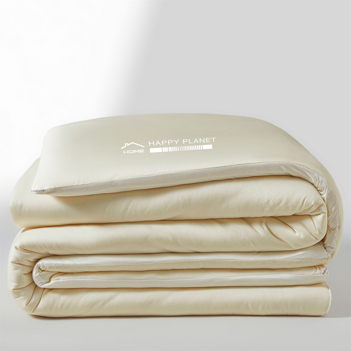 91家纺网 家纺一手货源 找家纺 阳光被业 2025亚朵同款A类针织棉大豆被春秋被四季被A类针织棉芯秋冬保暖被子 朦胧黄