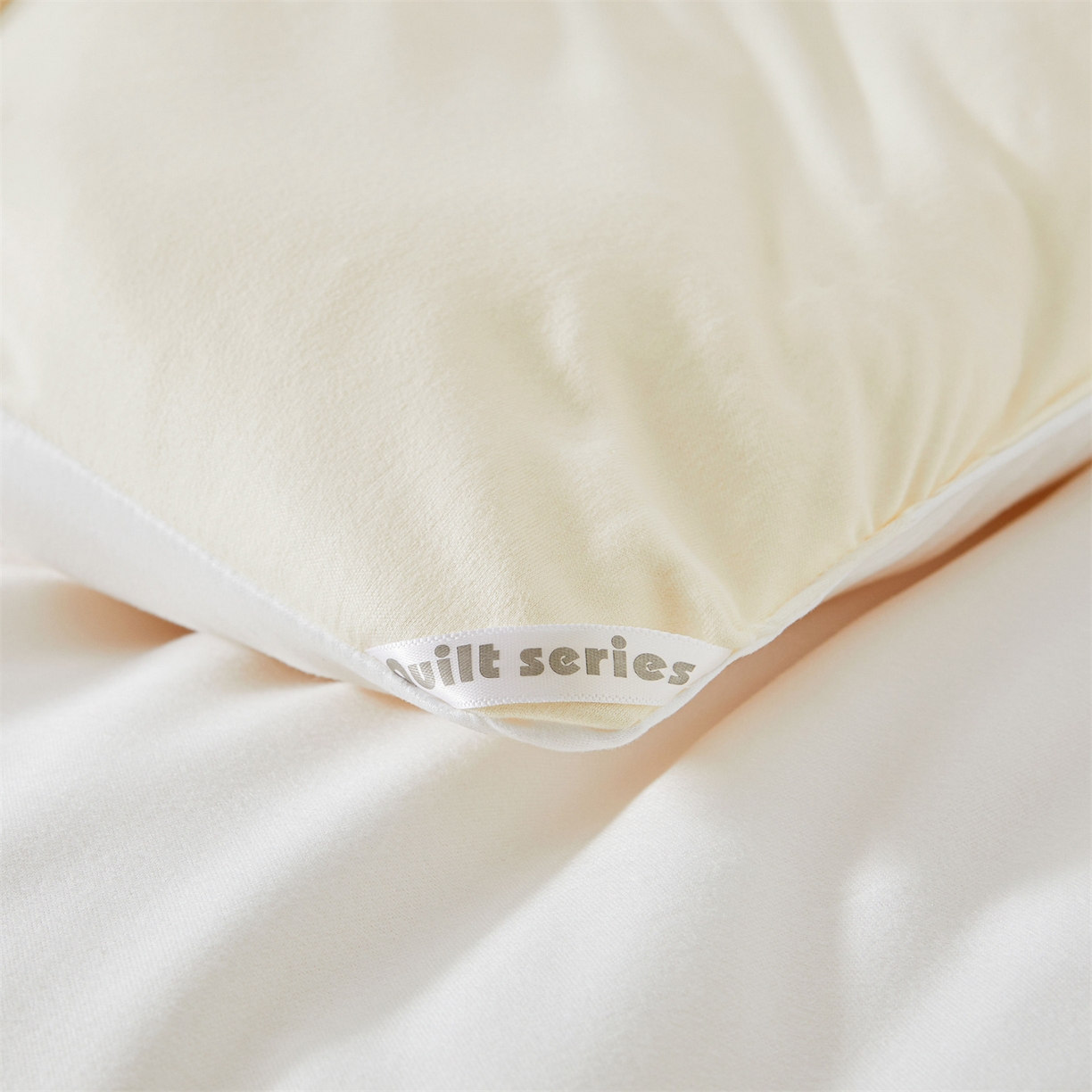 91家纺网 家纺一手货源 找家纺 （总）阳光被业 2025亚朵同款A类针织棉大豆被春秋被四季被A类针织棉芯秋冬保暖被子