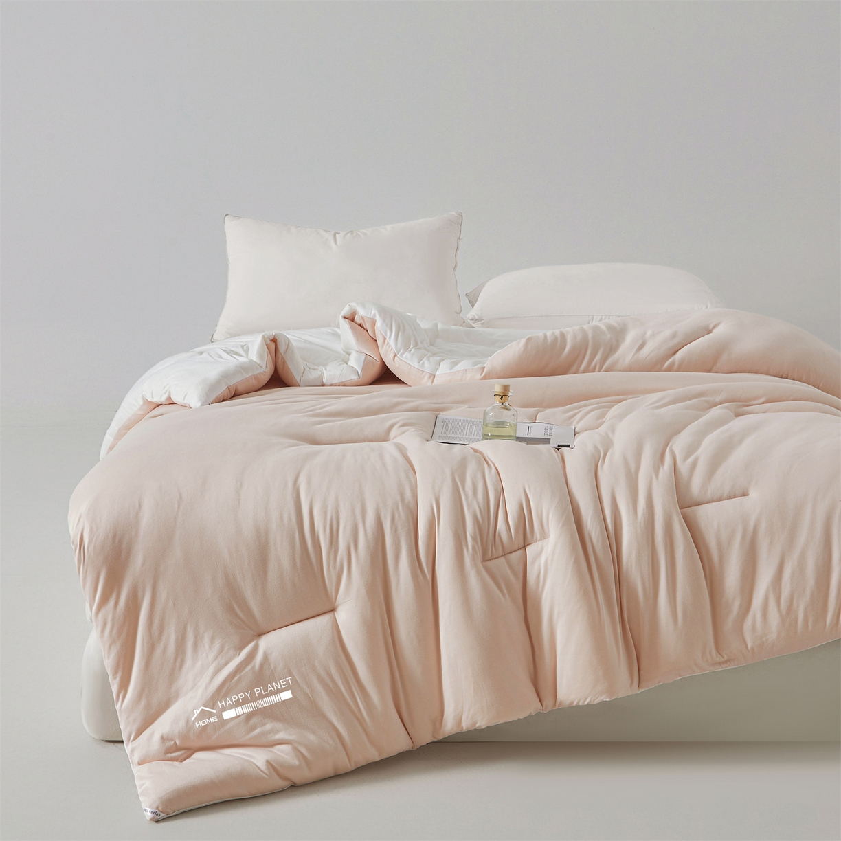 91家纺网 家纺一手货源 找家纺 （总）阳光被业 2025亚朵同款A类针织棉大豆被春秋被四季被A类针织棉芯秋冬保暖被子