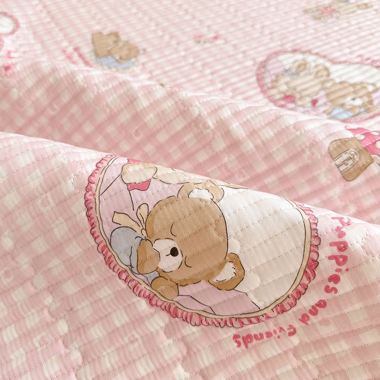 91家纺网 家纺一手货源 找家纺 妮可 2025热款学生床全棉夹棉多功能床垫-床盖 可爱珍妮