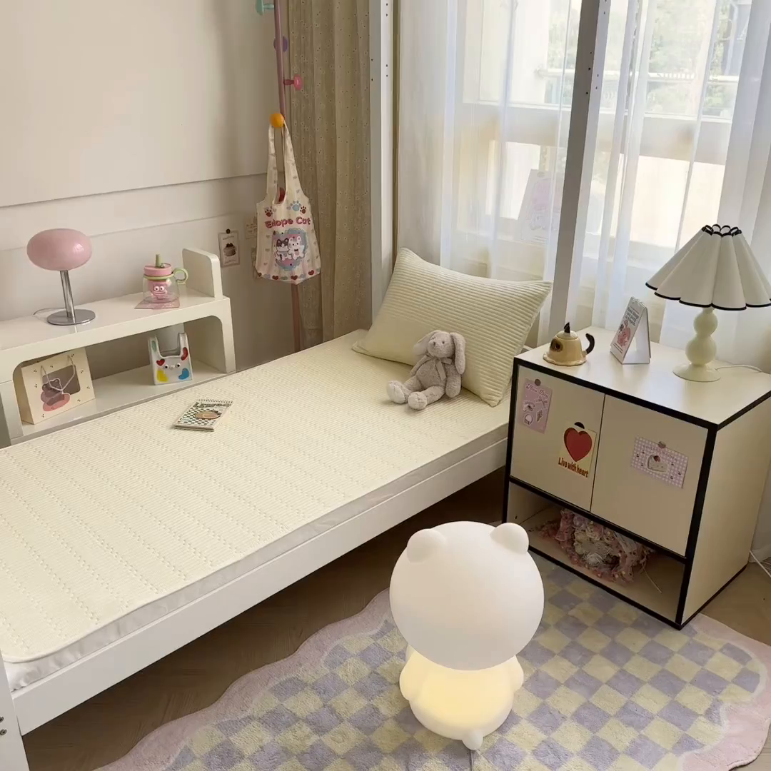 91家纺网 家纺一手货源 找家纺 妮可 2025热款学生床全棉夹棉多功能床垫-床盖 奶白色