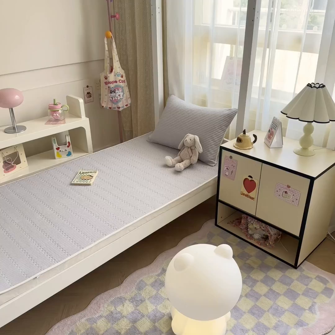 91家纺网 家纺一手货源 找家纺 妮可 2025热款学生床全棉夹棉多功能床垫-床盖 绅士灰