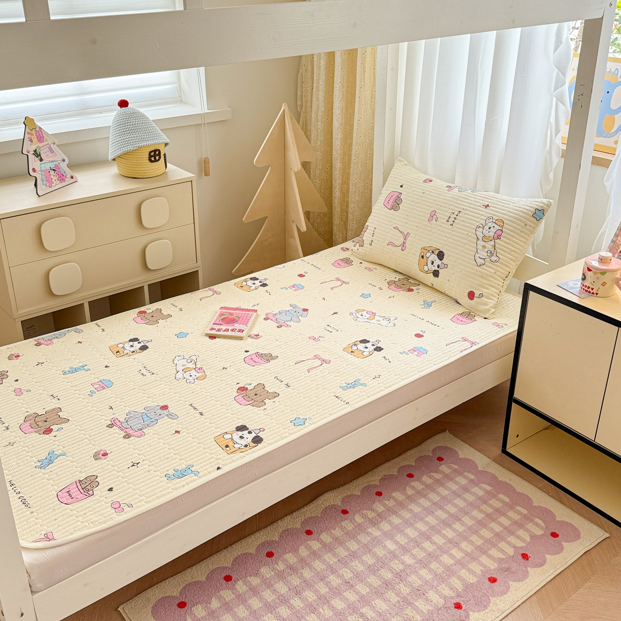 91家纺网 家纺一手货源 找家纺 妮可 2025热款学生床全棉夹棉多功能床垫-床盖 爱乐之城