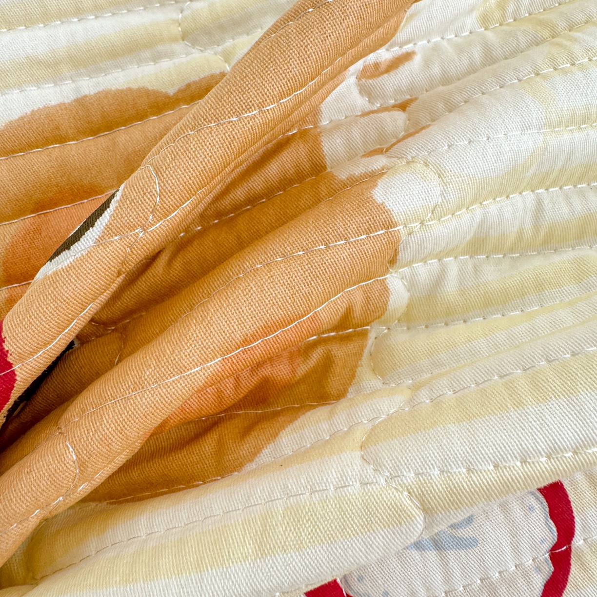 91家纺网 家纺一手货源 找家纺 妮可 2025热款学生床全棉夹棉多功能床垫-床盖 黄油小熊