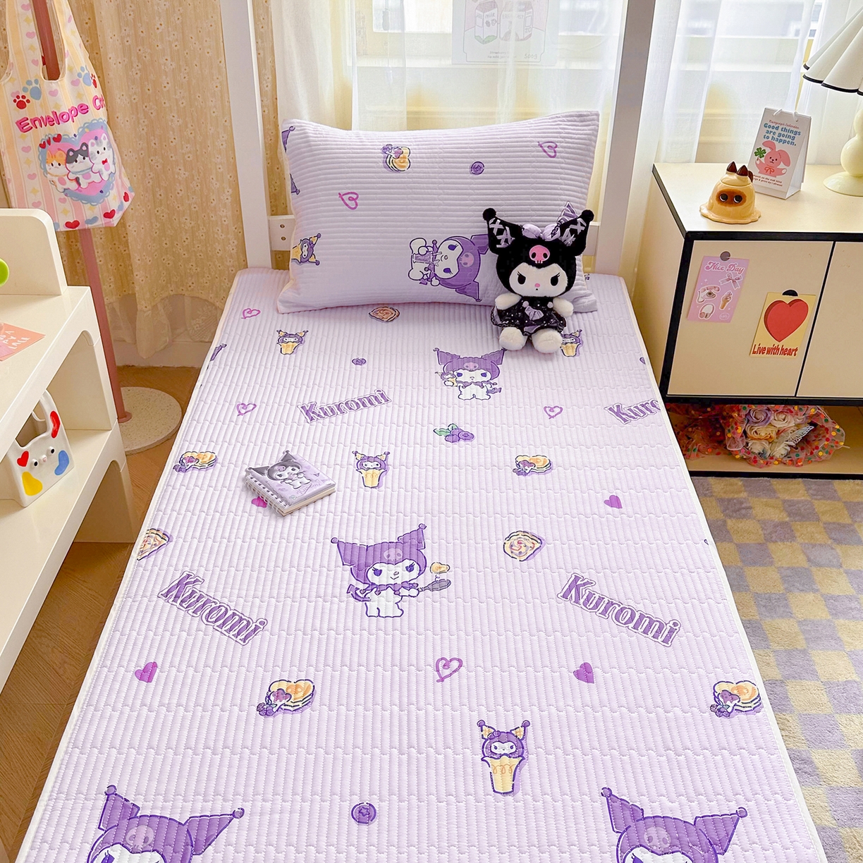 91家纺网 家纺一手货源 找家纺 妮可 2025热款学生床全棉夹棉多功能床垫-床盖 甜心库洛米