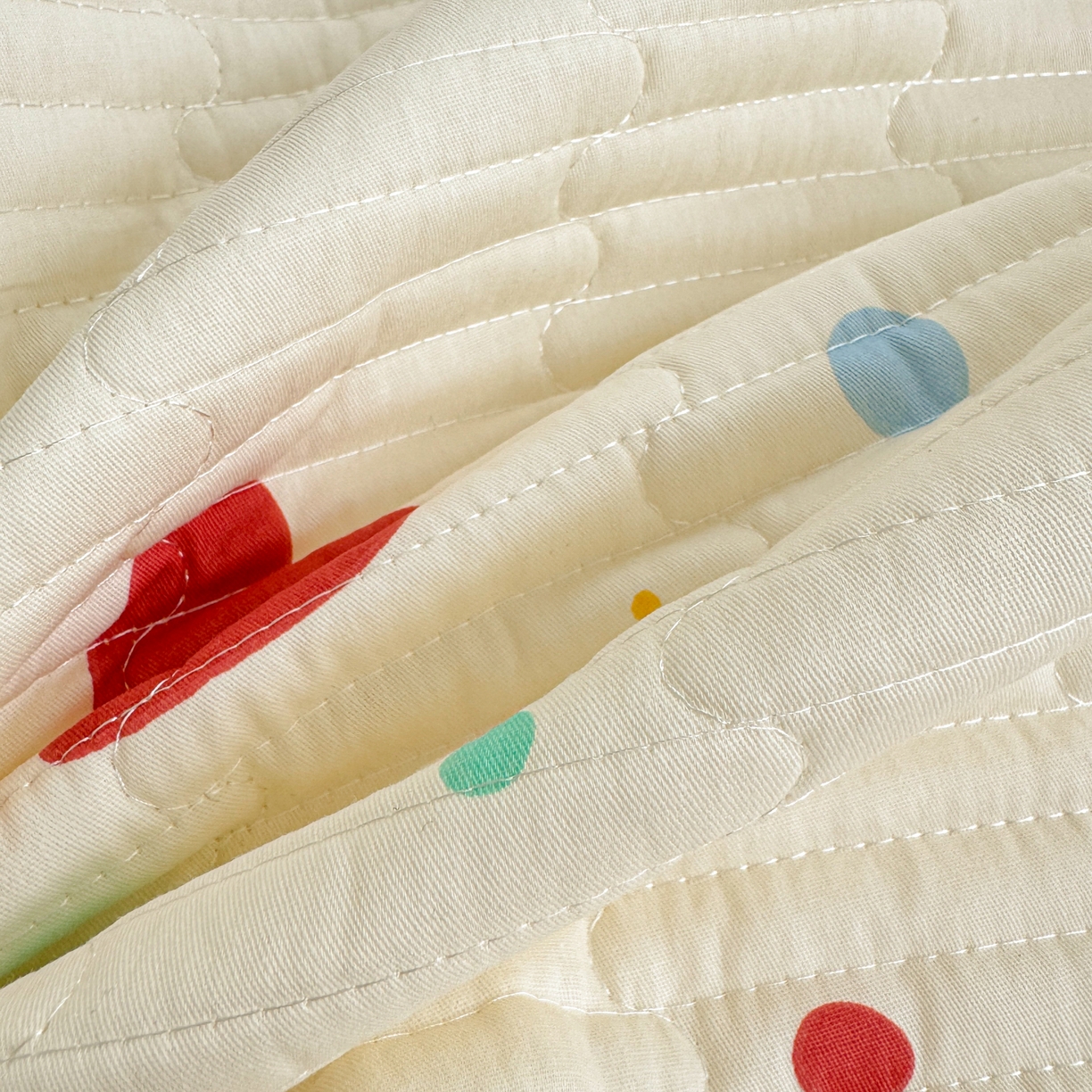 91家纺网 家纺一手货源 找家纺 妮可 2025热款学生床全棉夹棉多功能床垫-床盖 甜心汪汪