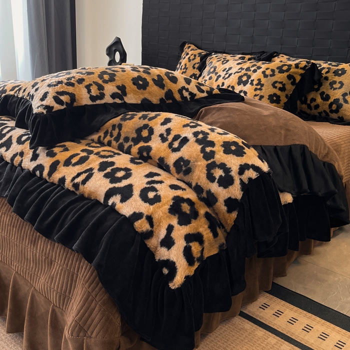 91家纺网 家纺一手货源 找家纺 （总）利欧 2025新款兔毛牛奶绒印花四件套,墨斑幻花,黑影蝶梦,黑影玫瑰,蝴蝶结豹纹,墨影墨玫,素影幽芷,韵赫浅玫,古意幽花