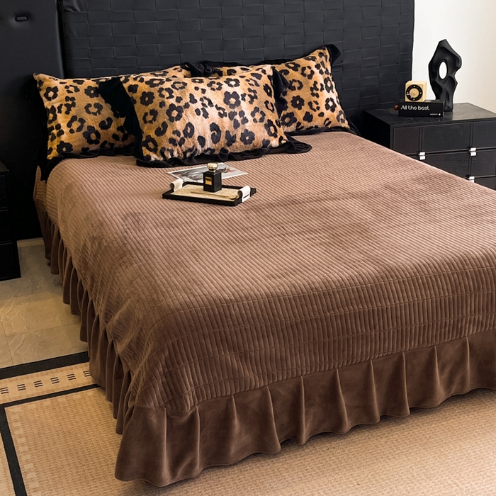 91家纺网 家纺一手货源 找家纺 （总）利欧 2025新款兔毛牛奶绒印花四件套