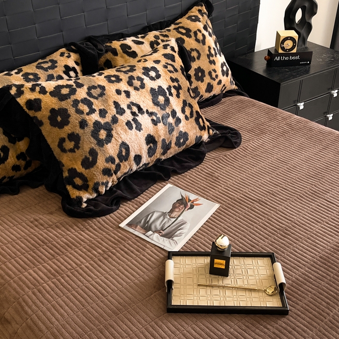 91家纺网 家纺一手货源 找家纺 （总）利欧 2025新款兔毛牛奶绒印花四件套