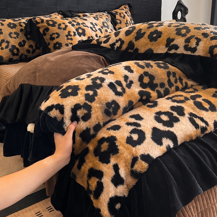 91家纺网 家纺一手货源 找家纺 （总）利欧 2025新款兔毛牛奶绒印花四件套