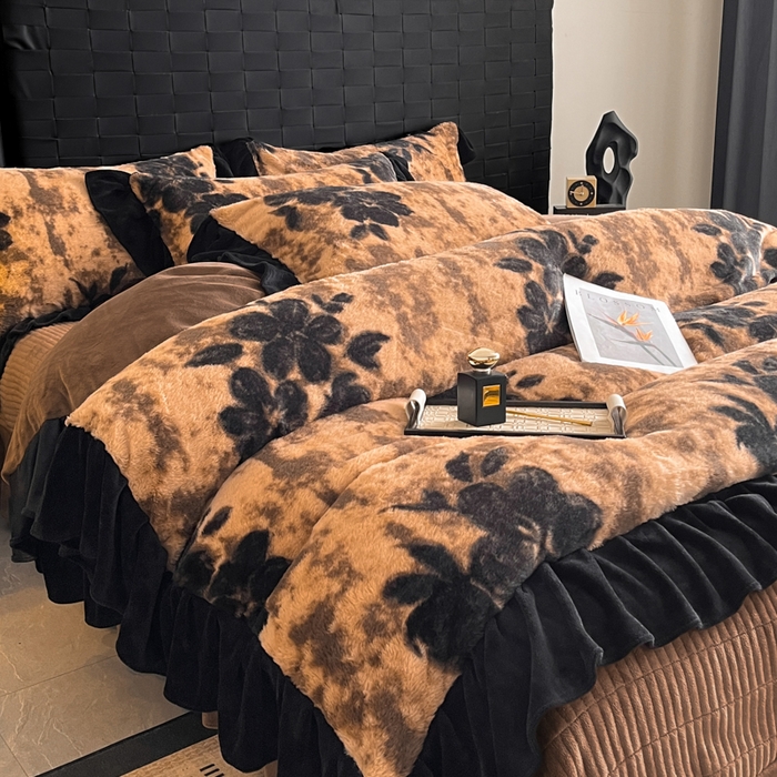 91家纺网 家纺一手货源 找家纺 利欧 2025新款兔毛牛奶绒印花四件套 古意幽花