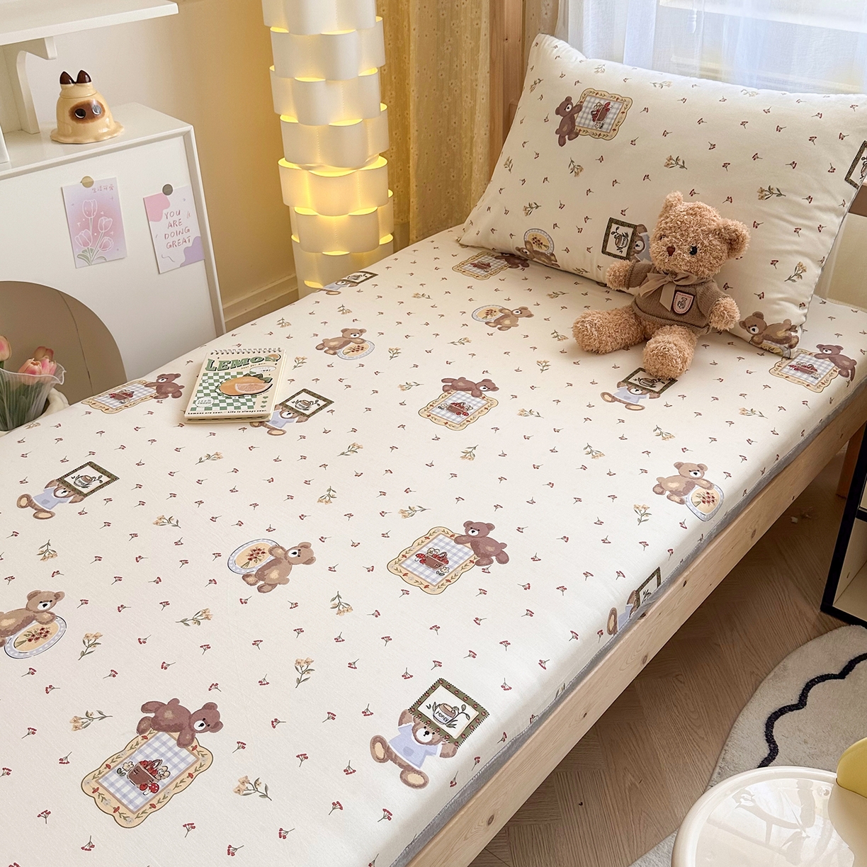 91家纺网 家纺一手货源 找家纺 妮可 2025热款花型全包床垫套褥子套（AB双版A全棉B绒） 拍照小熊