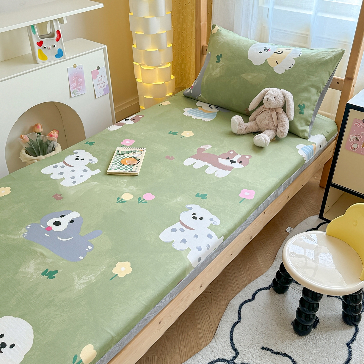 91家纺网 家纺一手货源 找家纺 妮可 2025热款花型全包床垫套褥子套（AB双版A全棉B绒） 手绘汪