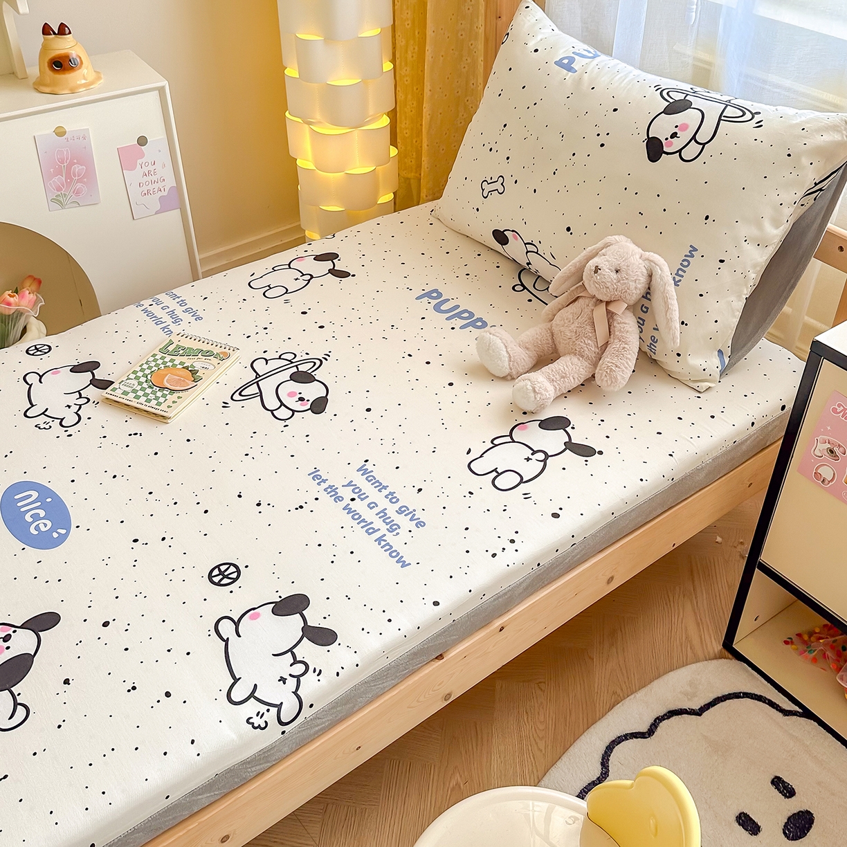 91家纺网 家纺一手货源 找家纺 妮可 2025热款花型全包床垫套褥子套（AB双版A全棉B绒） 可爱修狗