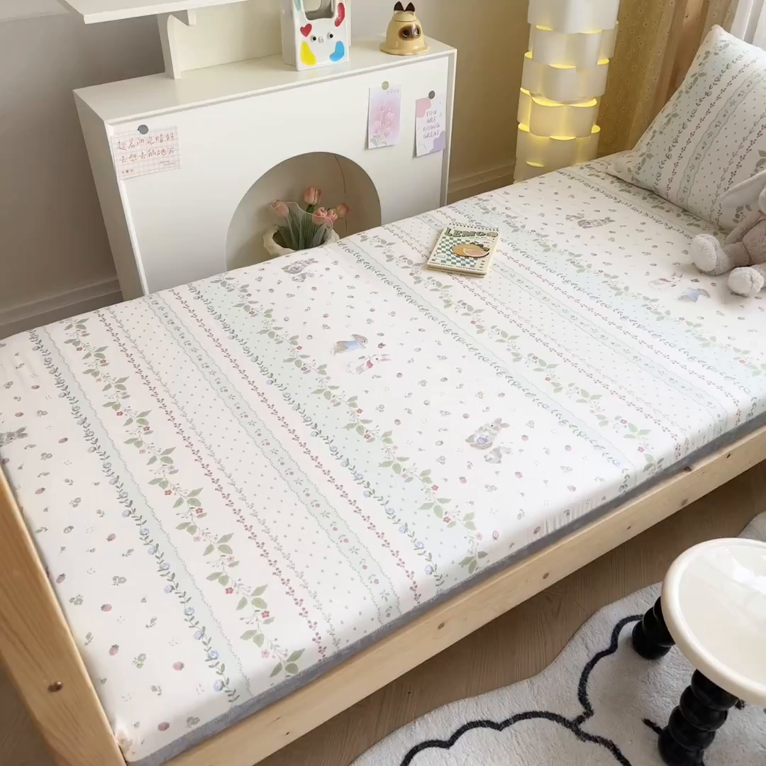 91家纺网 家纺一手货源 找家纺 （总）妮可 2026热款花型全包床垫套褥子套（AB双版A全棉B绒）