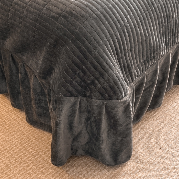 91家纺网 家纺一手货源 找家纺 利欧 2025新款兔毛牛奶绒印花四件套 墨影墨玫