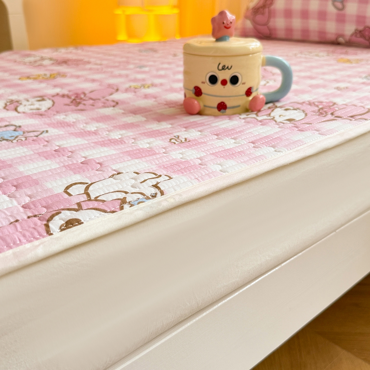 91家纺网 家纺一手货源 找家纺 妮可 2025新款卡通印花学生宿舍原棉夹棉床笠系列 美乐蒂