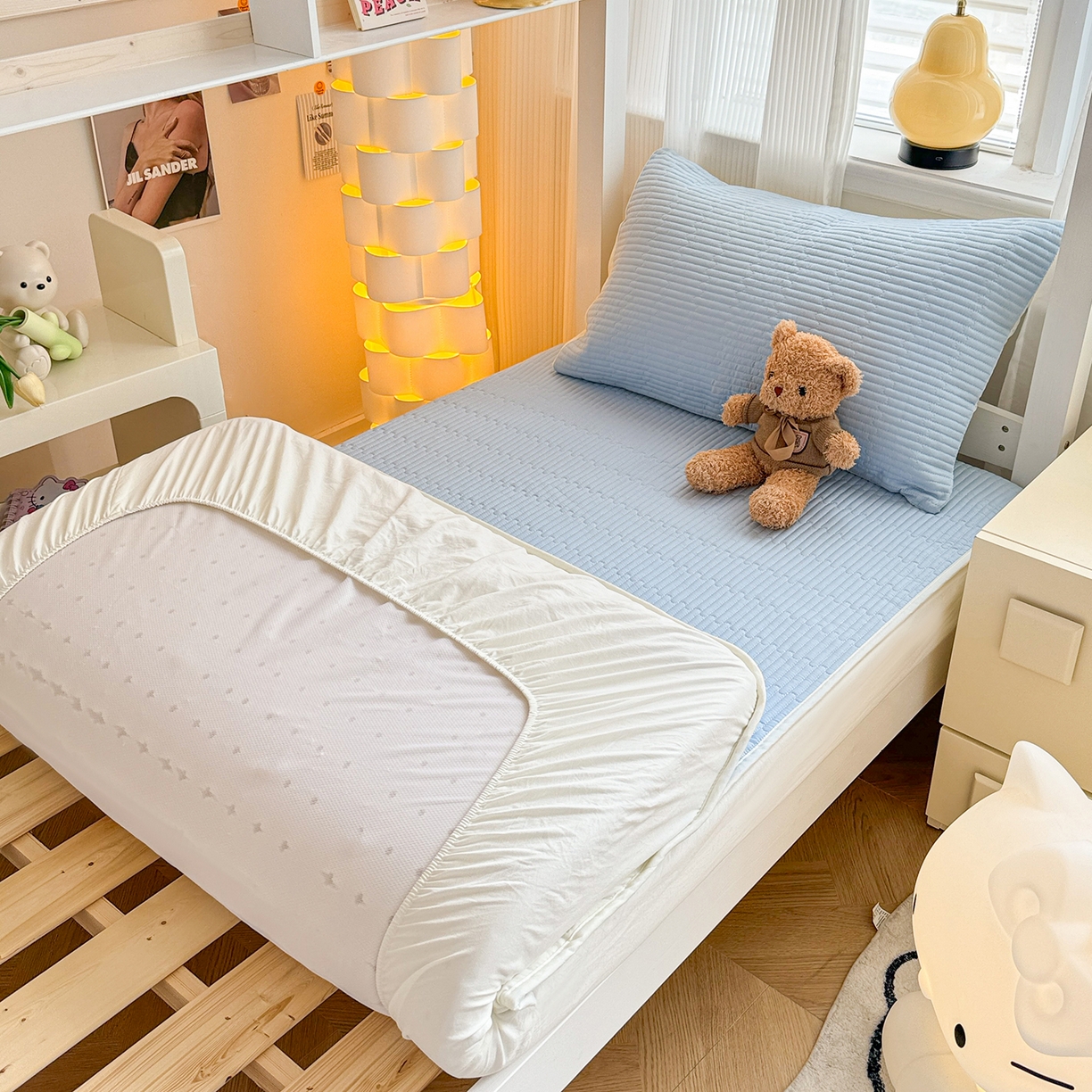 91家纺网 家纺一手货源 找家纺 妮可 2025新款卡通印花学生宿舍原棉夹棉床笠系列 蓝