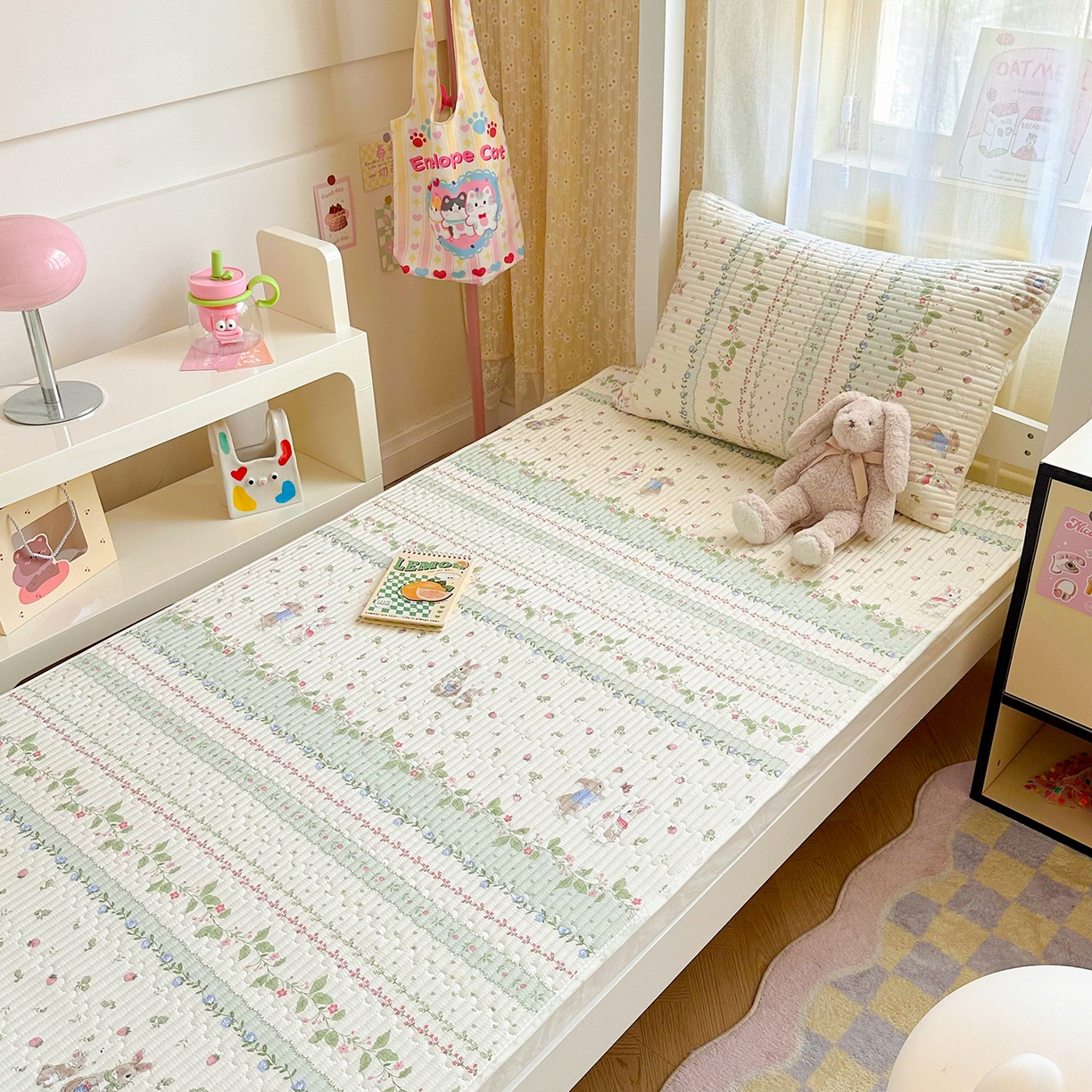 91家纺网 家纺一手货源 找家纺 （总）妮可 2025新款卡通印花学生宿舍原棉夹棉床笠系列