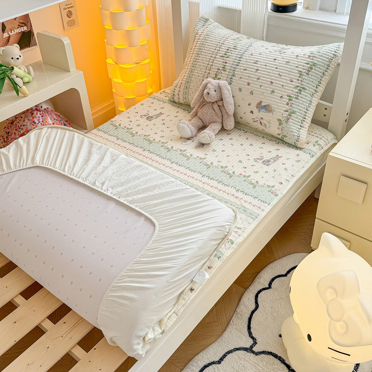 91家纺网 家纺一手货源 找家纺 （总）妮可 2025新款卡通印花学生宿舍原棉夹棉床笠系列