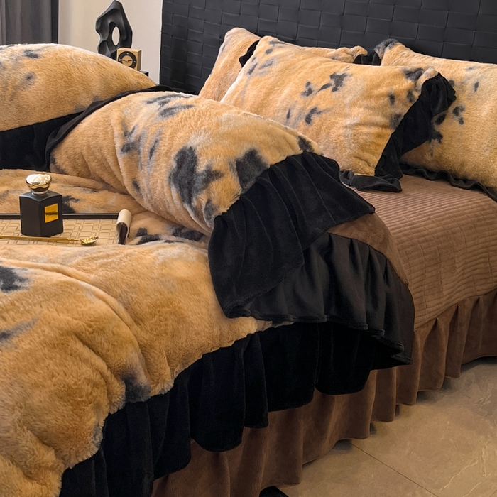 91家纺网 家纺一手货源 找家纺 利欧 2025新款兔毛牛奶绒印花四件套 素影幽芷